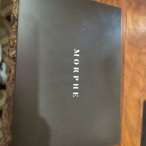 Morphe eyeshadow palette